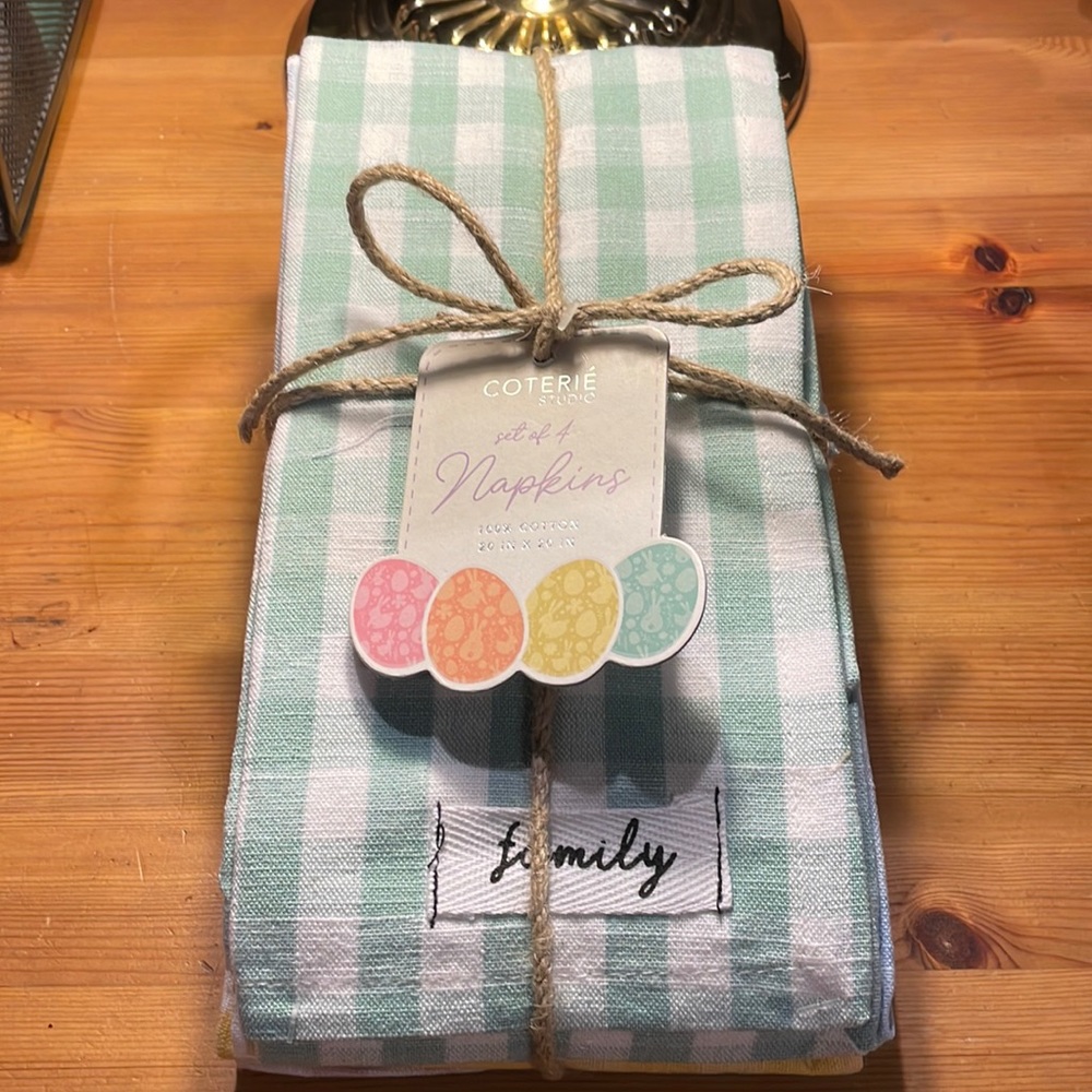 Nordstrom Napkin Gift Set NWT